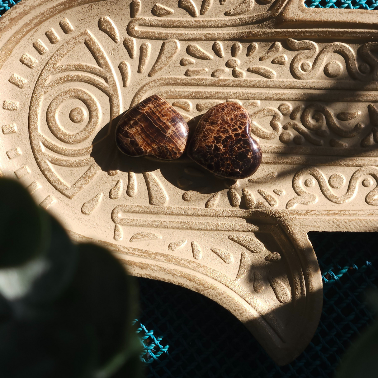 Šokoladinio kalcito širdis