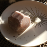 Emocinio gydymo akmenys