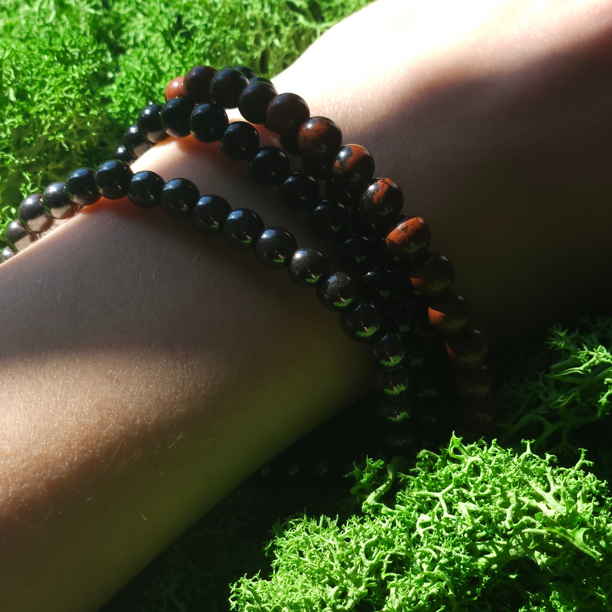 Apsaugos Nuo Negatyvo ir Elektromagnetinio Lauko apyrankių rinkinys