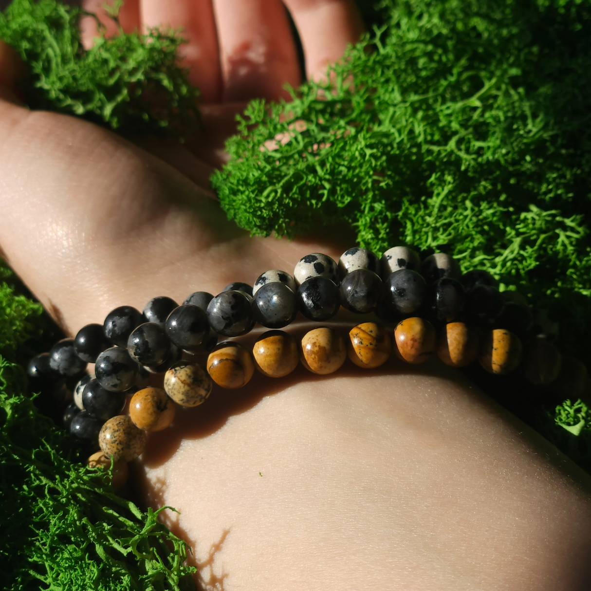 Manifestacijos ir Valios Jėgos apyrankių rinkinys