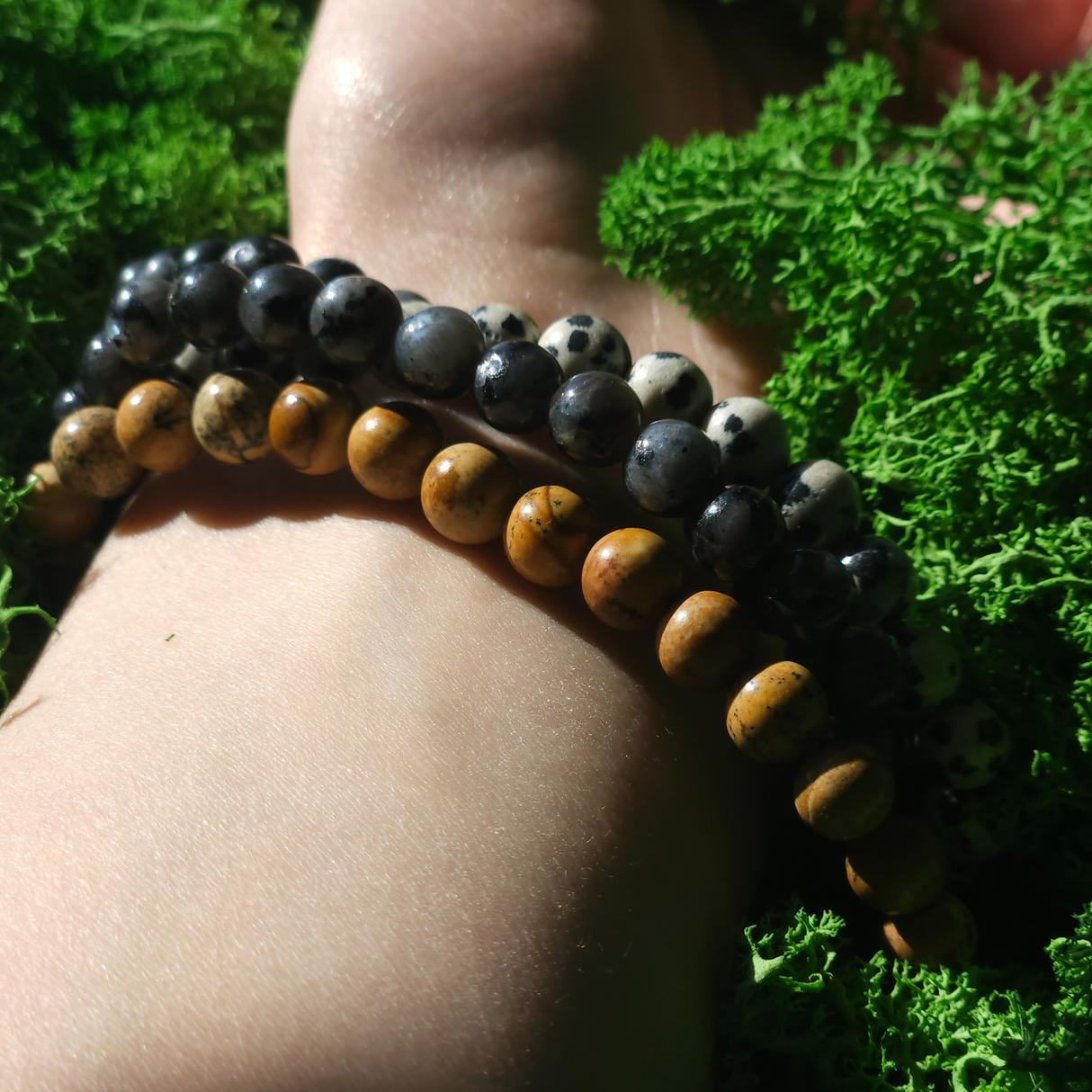 Manifestacijos ir Valios Jėgos apyrankių rinkinys