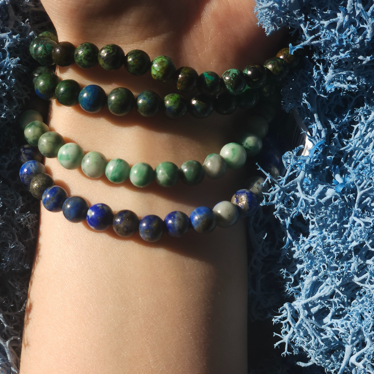 Bendravimo ir Išminties apyrankių rinkinys