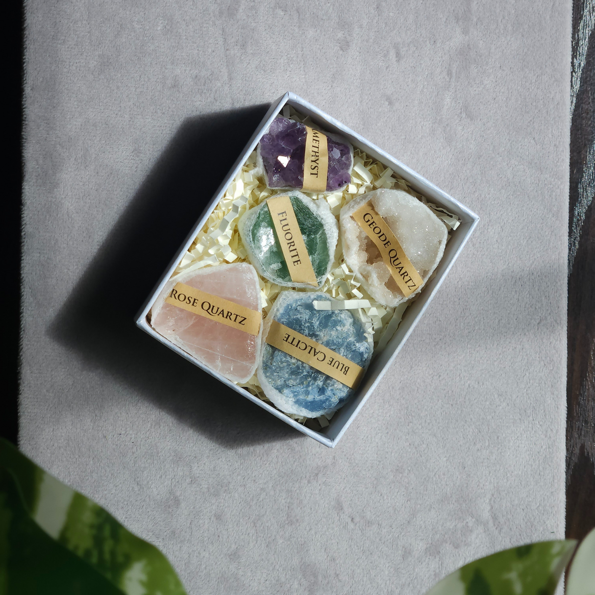 Magiškų mineralų dovanų dėžutė