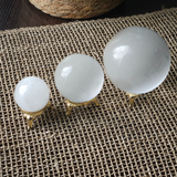 Nušviečiantis selenitas