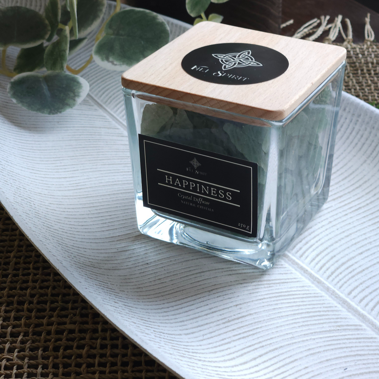 Laimės kristalų difuzorius