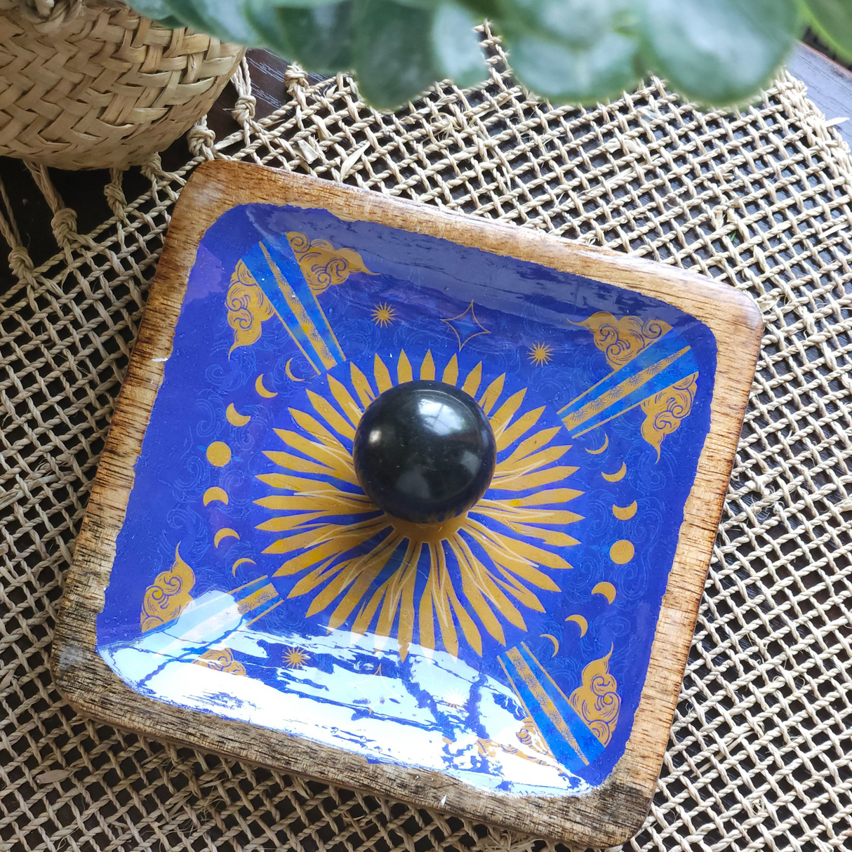 Saugantis Juodasis Turmalinas