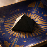 Protecting Black Tourmaline Pyramide